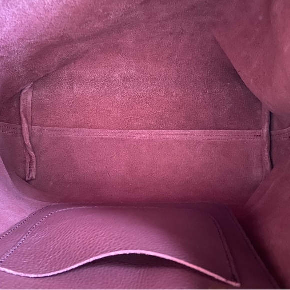 🌸SOLD🌸 Cuyana Zipper Tote in Burgundy - EUC! - Picture 9 of 11